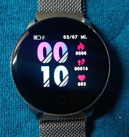 Foto einer Smartwatch mit Farbdisplay